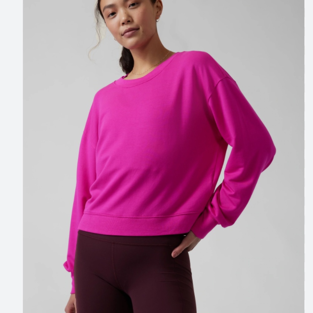 Athleta Savasana Twist Back Sweatshirt Magenta Pink